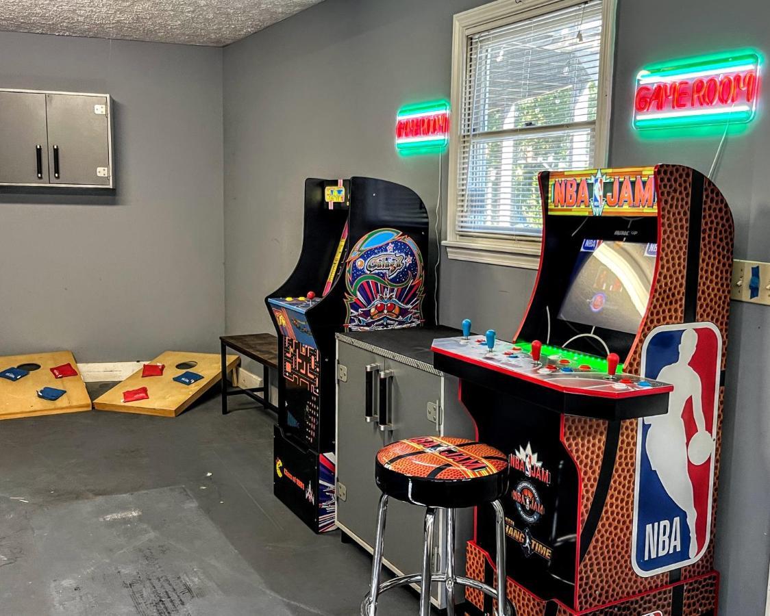 Ole Smoky Bnb - Game Room, Hot Tub, Mtn Views! Pigeon Forge Bagian luar foto