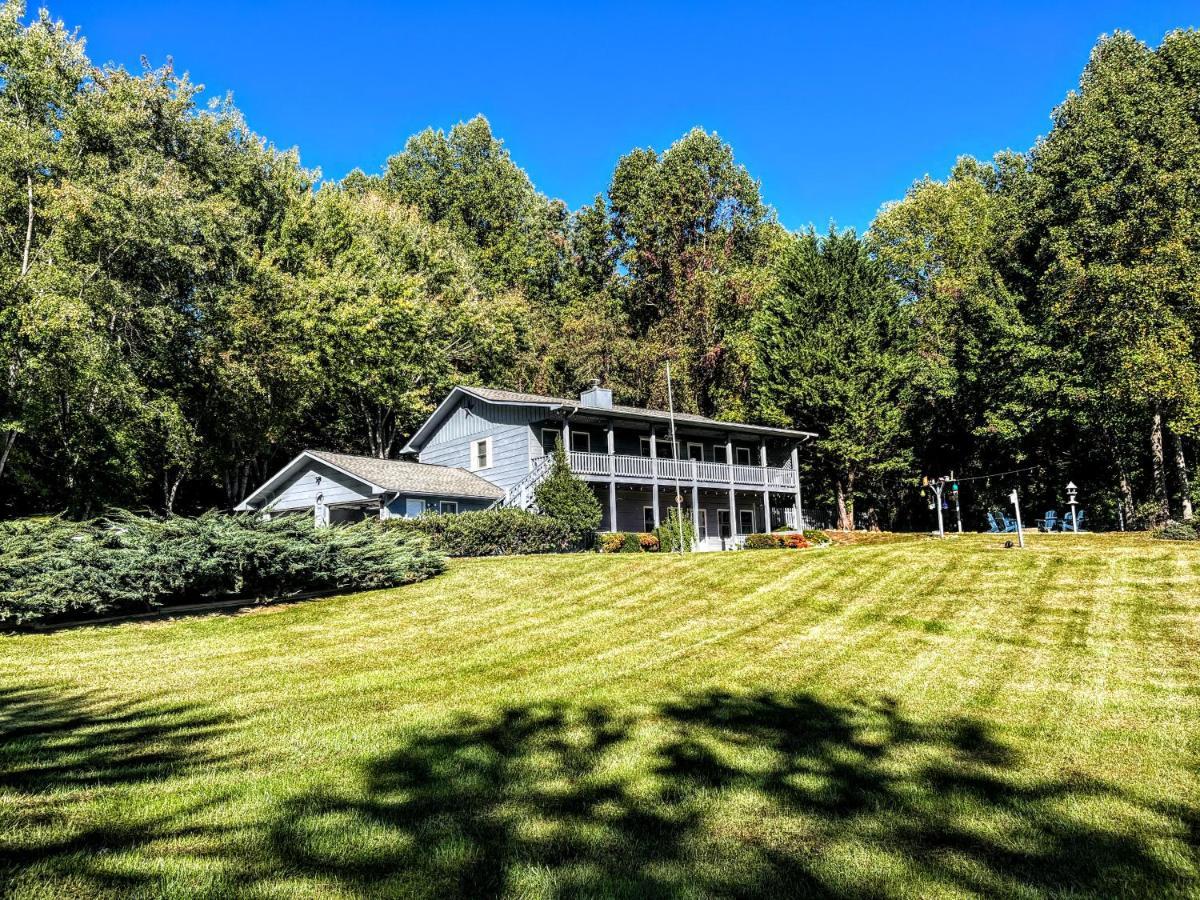 Ole Smoky Bnb - Game Room, Hot Tub, Mtn Views! Pigeon Forge Bagian luar foto