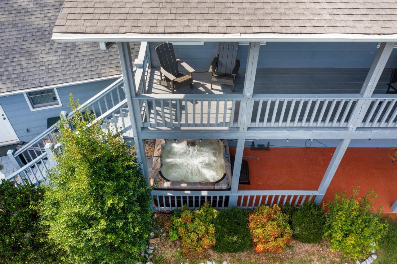Ole Smoky Bnb - Game Room, Hot Tub, Mtn Views! Pigeon Forge Bagian luar foto